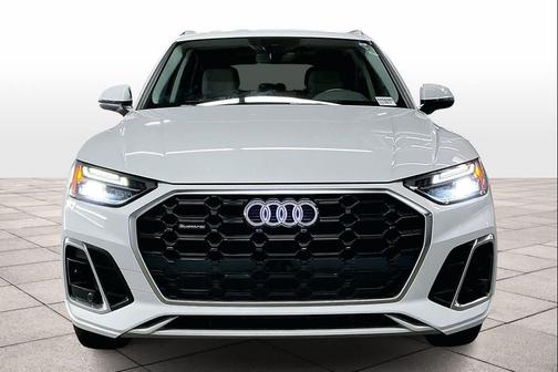 2023 Audi Q5 45 S line Premium