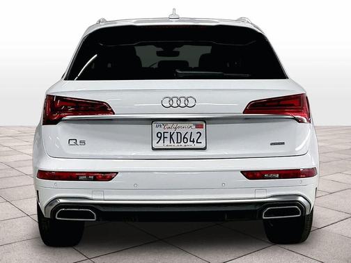 2023 Audi Q5 45 S line Premium