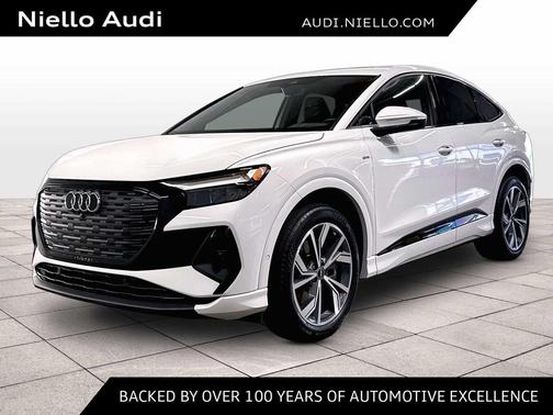 Glacier White Metallic 2023 Audi Q4 e-tron Premium Plus 50 quattro