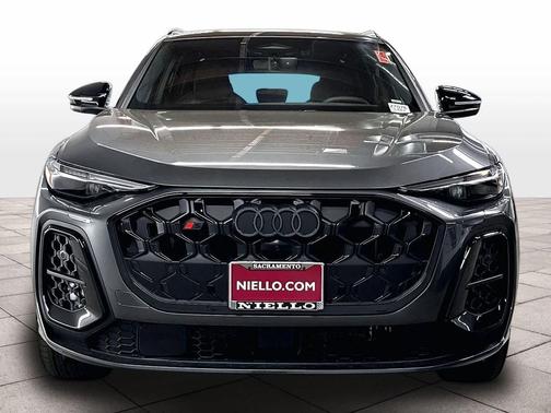 DAYTONA GRAY 2026 Audi SQ5 3.0T Premium Plus