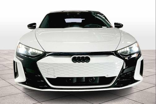 2023 Audi RS e-tron GT quattro