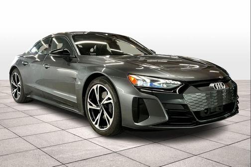2023 Audi e-tron GT Premium Plus quattro