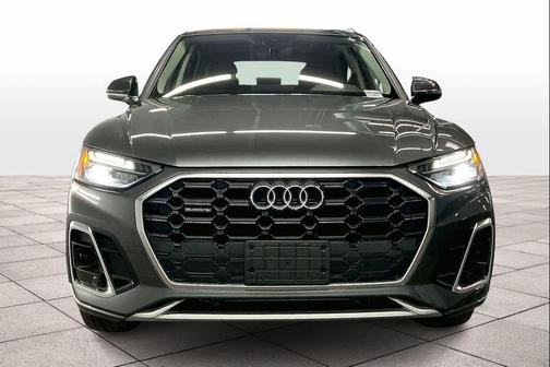 2023 Audi Q5 45 S line Premium