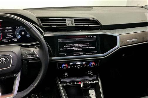2023 Audi Q3 Premium 45 TFSI S line quattro Tiptronic