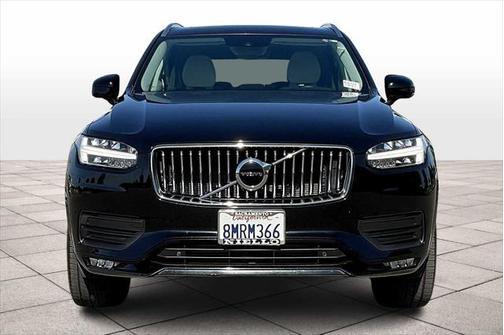 2020 Volvo XC90 T5 Momentum