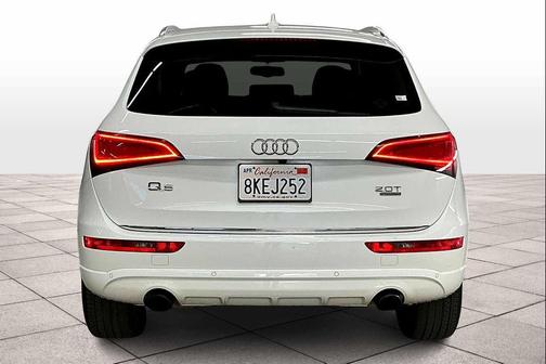 2016 Audi Q5 2.0T Premium Plus