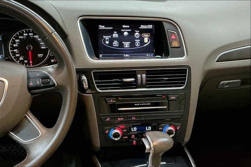 2016 Audi Q5 2.0T Premium Plus