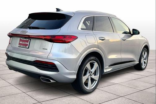 2025 Audi Q5 Prestige TFSI quattro S tronic