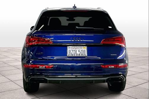 2022 Audi Q5 45 S line Premium Plus