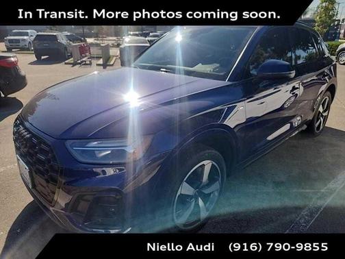 2022 Audi Q5 45 S line Premium Plus