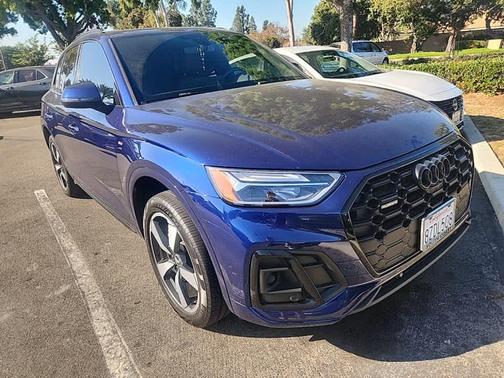 2022 Audi Q5 45 S line Premium Plus