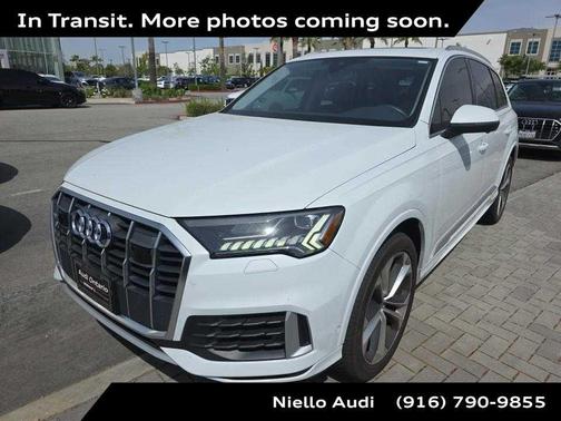 Glacier White Metallic 2023 Audi Q7 55 Premium Plus