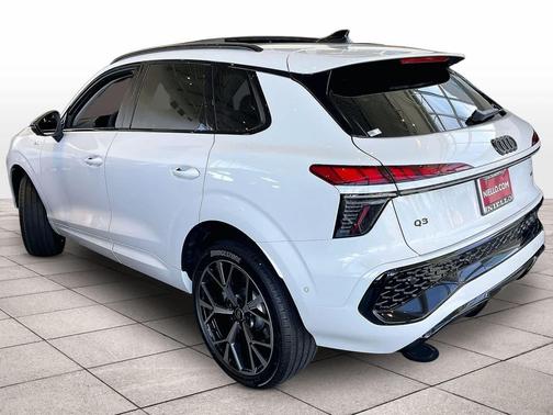 2026 Audi Q3 S line