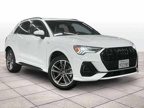 2023 Audi Q3 45 S line Premium Plus