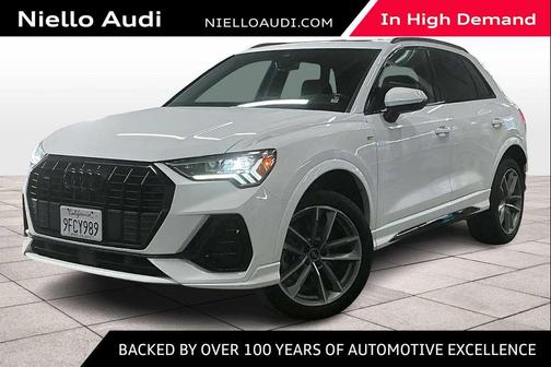 2023 Audi Q3 45 S line Premium Plus