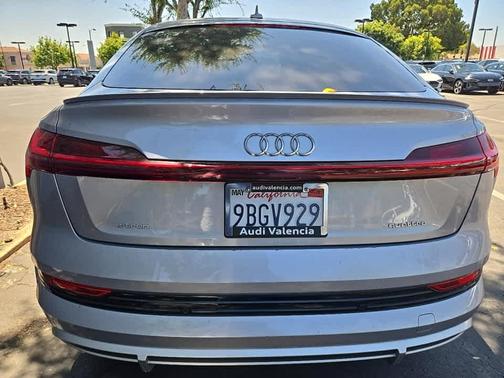 2022 Audi e-tron Sportback S line Premium