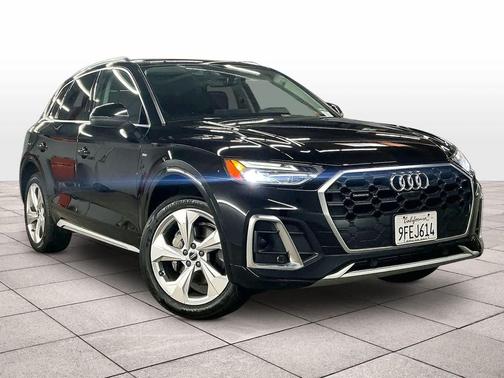 2022 Audi Q5 45 S line Premium Plus