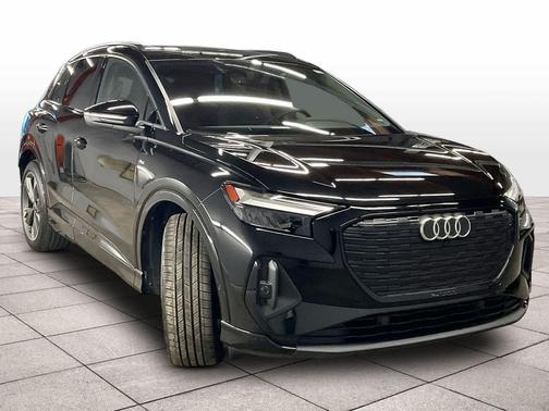 2024 Audi Q4 e-tron Premium Plus 55 quattro