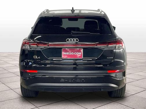 2024 Audi Q4 e-tron Premium Plus 55 quattro