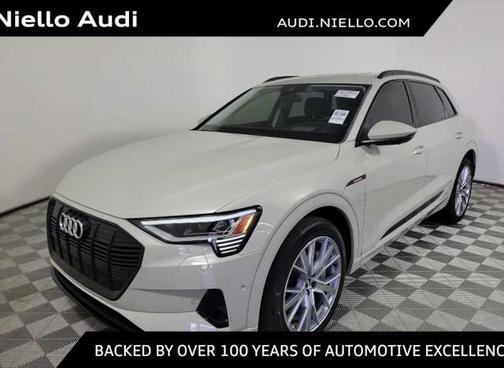 2021 Audi e-tron Prestige