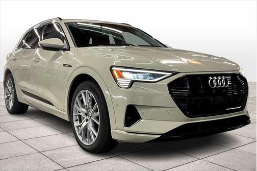 2021 Audi e-tron Prestige