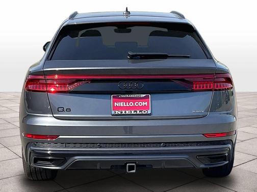 2023 Audi Q8 55 Prestige