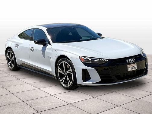 2022 Audi e-tron GT Premium Plus