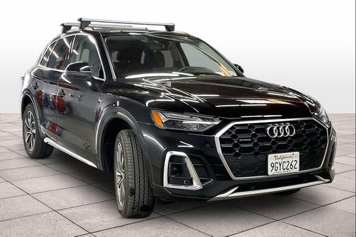 2023 Audi Q5 45 S line Premium