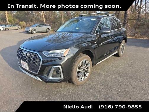 2023 Audi Q5 45 S line Premium
