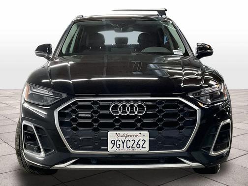 2023 Audi Q5 45 S line Premium