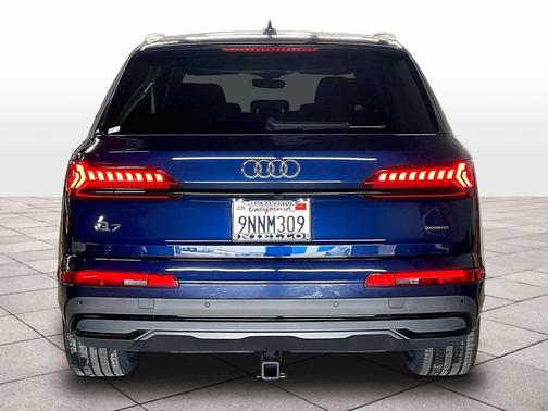 2023 Audi Q7 55 Premium Plus