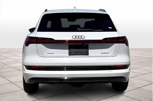 2023 Audi e-tron Premium quattro