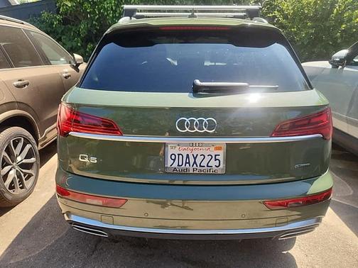 2023 Audi Q5 45 S line Premium Plus