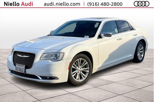 2017 Chrysler 300C Base