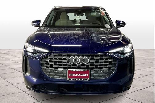 2025 Audi Q5 Prestige TFSI quattro S tronic