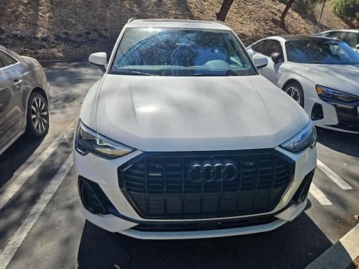 2022 Audi Q3 45 S line Premium