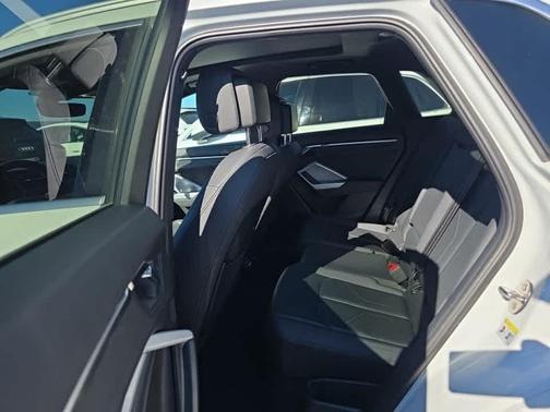 2022 Audi Q3 45 S line Premium