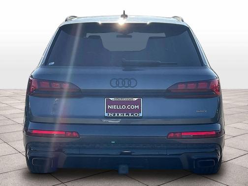 2026 Audi Q7 55 Prestige