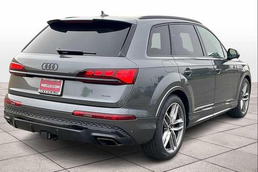 2026 Audi Q7 55 Prestige