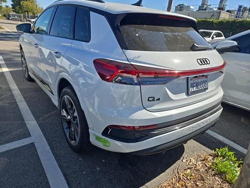 2023 Audi Q4 e-tron Premium Plus 50 quattro