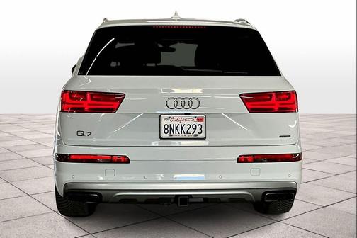 2019 Audi Q7 55 Premium Plus