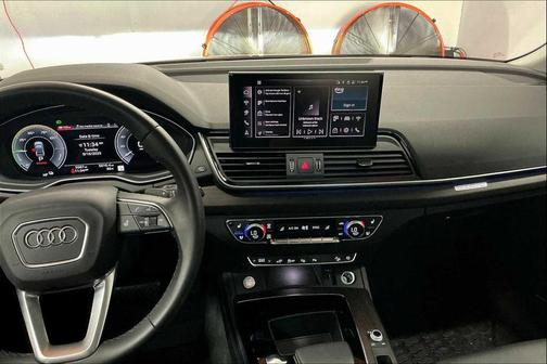 2024 Audi Q5 55 S line Prestige