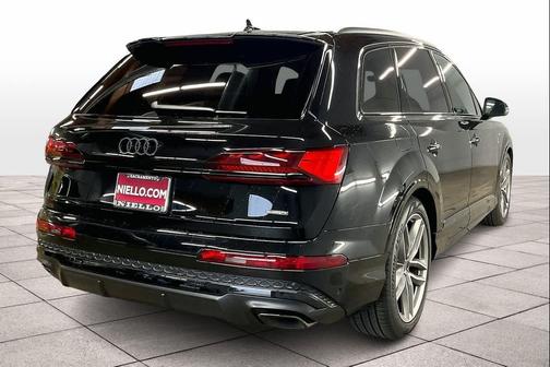 2026 Audi Q7 55 Prestige