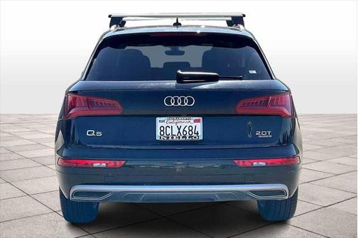 2018 Audi Q5 2.0T Premium Plus