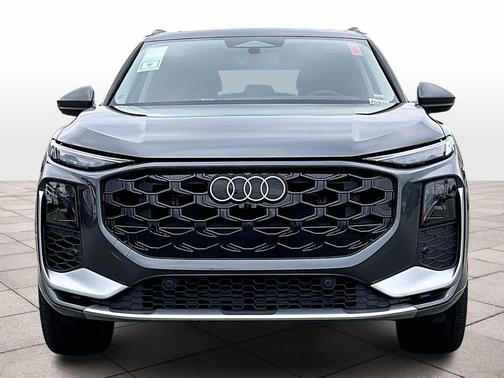 DAYTONA GRAY 2026 Audi Q3 TFSI quattro S tronic