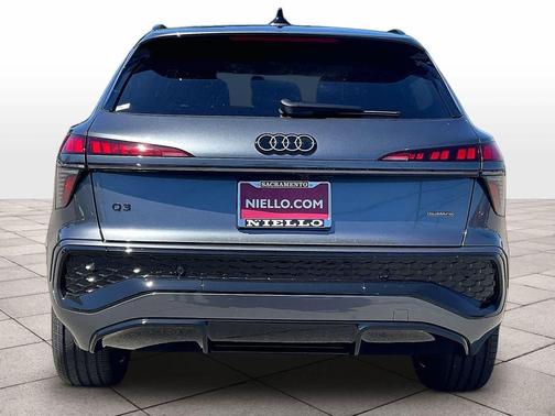 DAYTONA GRAY 2026 Audi Q3 TFSI quattro S tronic