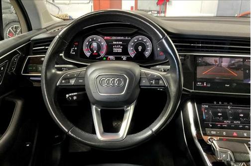 2021 Audi Q7 55 Premium Plus