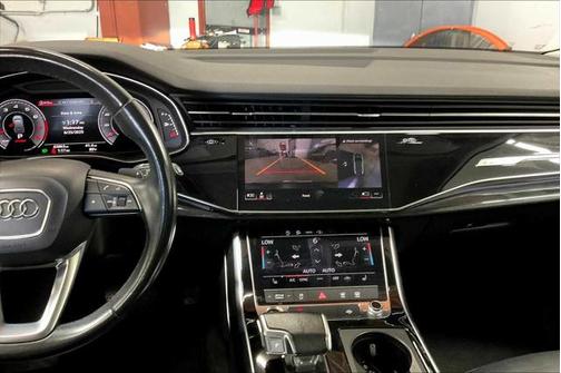 2021 Audi Q7 55 Premium Plus