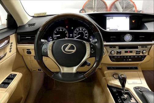 2015 Lexus ES 350 Base