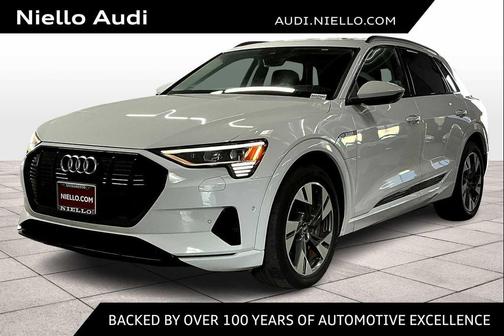 2021 Audi e-tron Premium